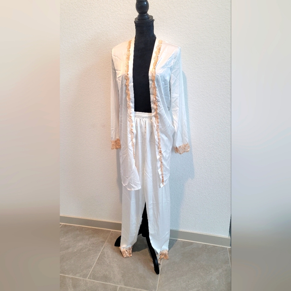 2 Piece White Sleep set (Large)